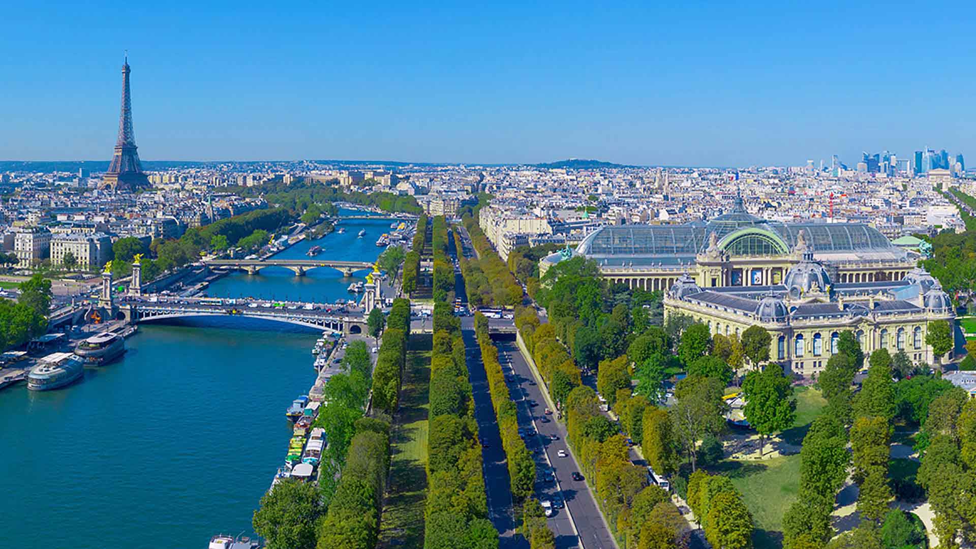 TourEiffel_LaSeine_GrandPalais_LaDéfense_AdobeStock_318708907-72dpi_1920x1080